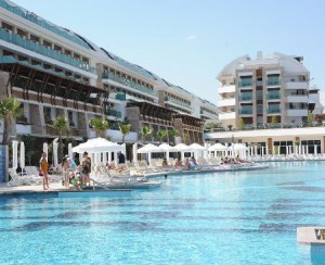 belek antalya bolgesi yeni oteli Crystal